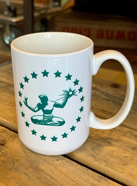 Spirit of Detroit Stars 16 oz Coffee Mug - Green and White glass   