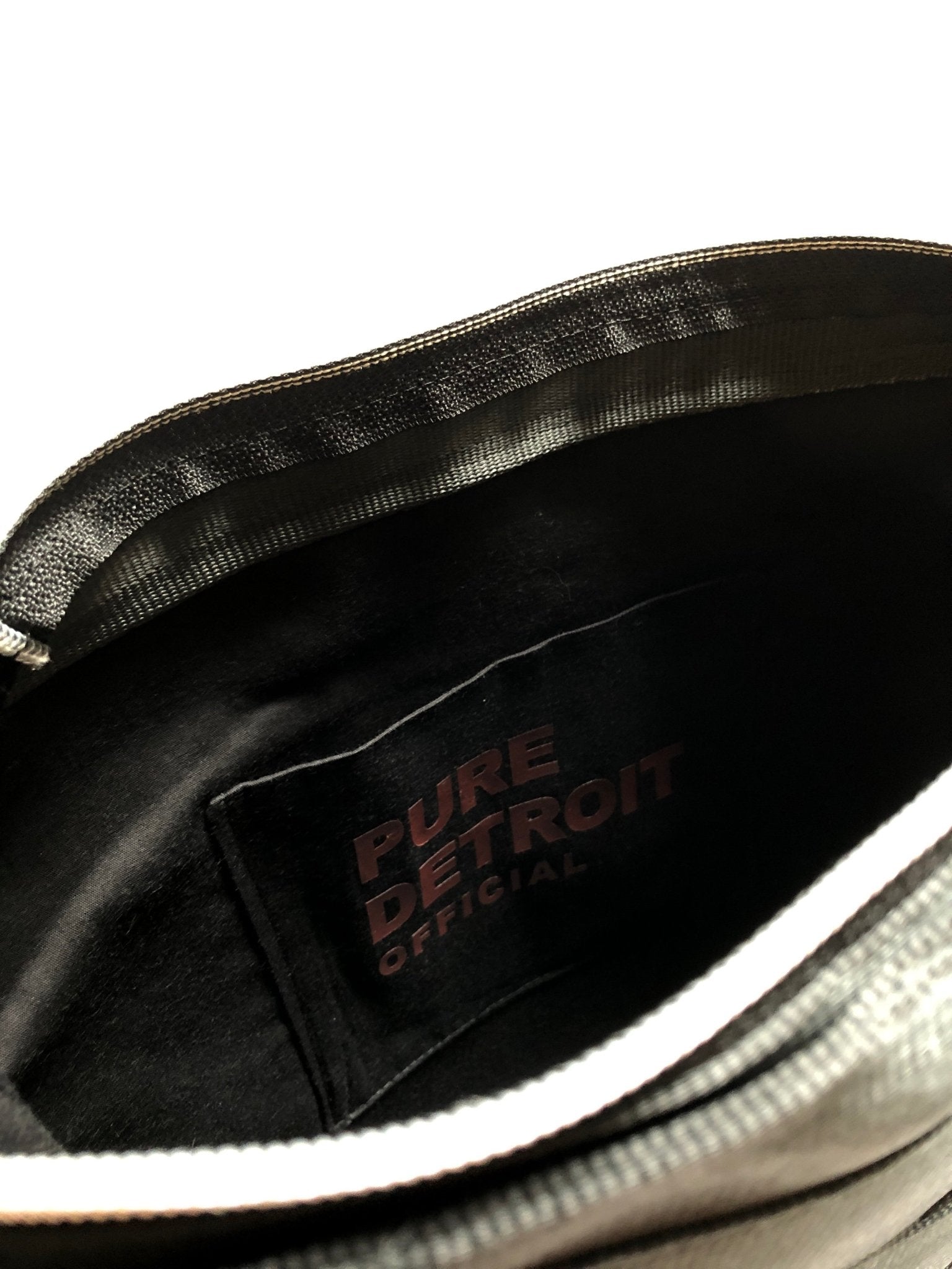 Pure Detroit OFFICIAL - Medium City Slinger Tote Seatbelt Bag - Black PRE ORDER Seatbelt Bags