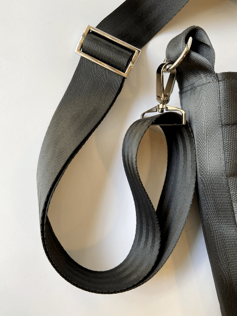 Pure Detroit OFFICIAL - Strathmore Travel Tote Seatbelt Bag - Black PRE ORDER Seatbelt Bags