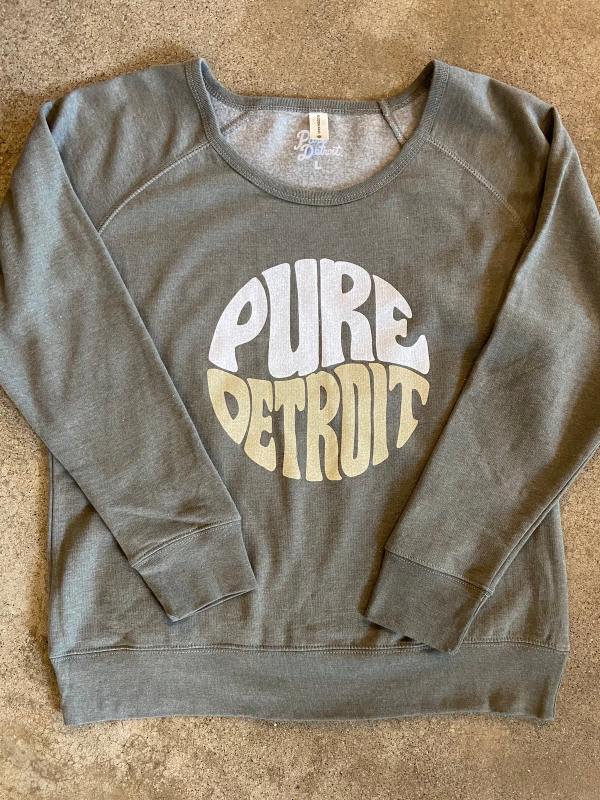 Pure Detroit Retro Wide Neck Raglan Pullover / White & Khaki + Heather Green / Women's Women's Apparel