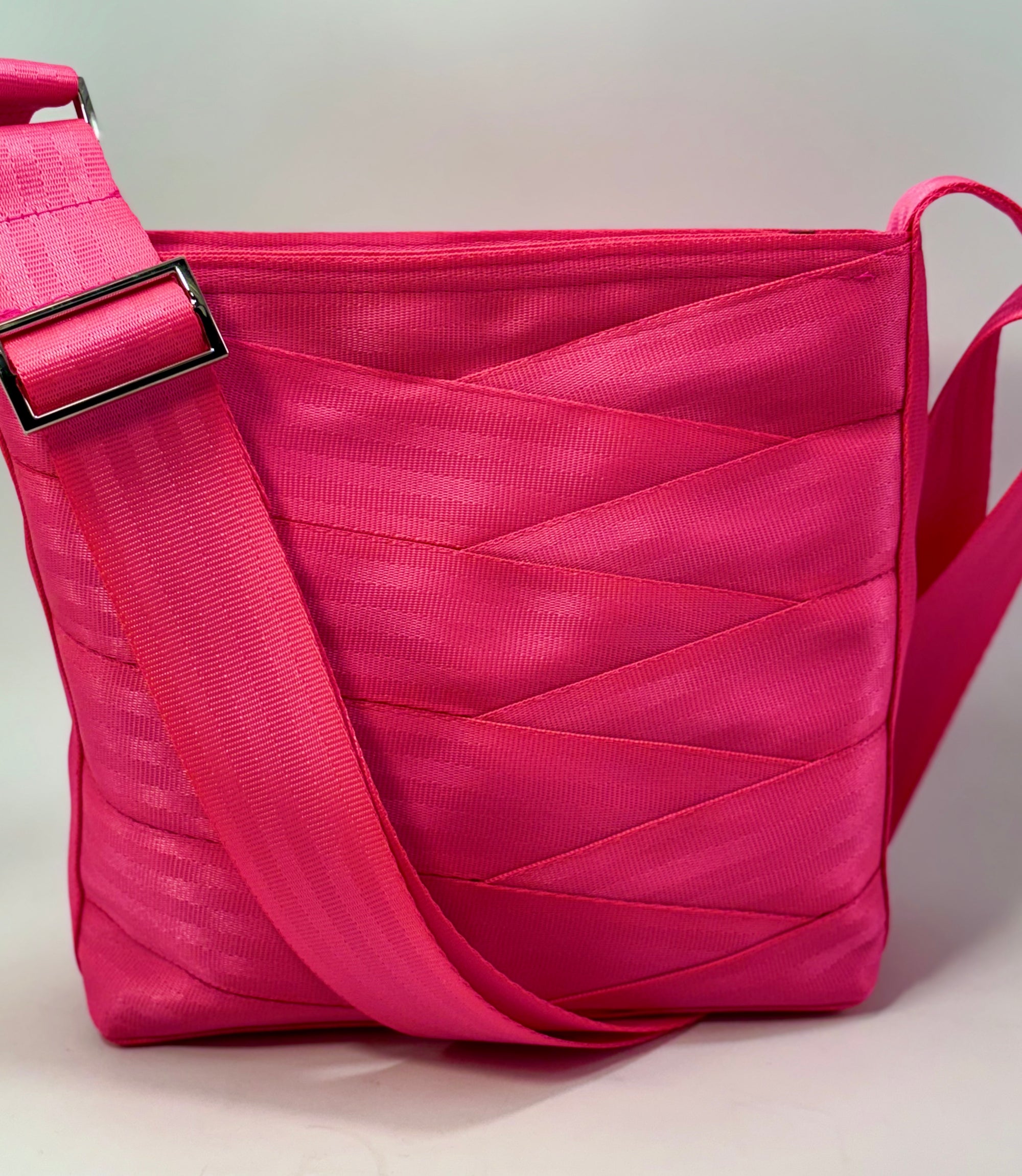 Pure Detroit OFFICIAL - Medium City Slinger Tote Seatbelt Bag - Pink PRE ORDER Seatbelt Bags