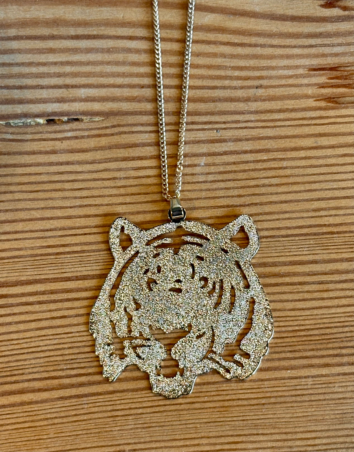 Tiger Pendant Necklace / Gold Jewelry