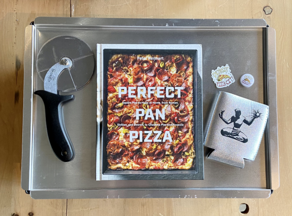 The Super-Sized Detroit-Style Pizza Party Pack Gift Pack   
