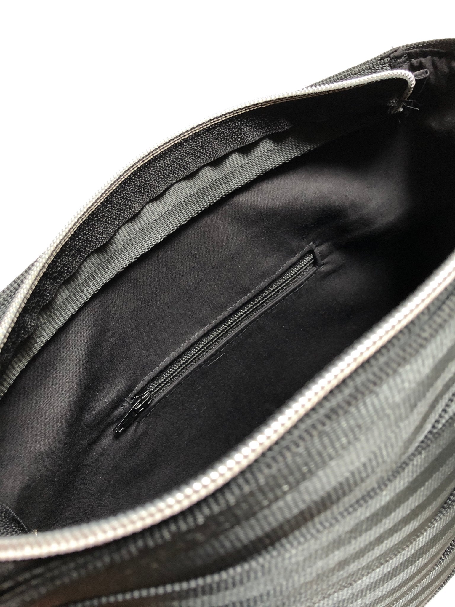 Pure Detroit OFFICIAL - Medium City Slinger Tote Seatbelt Bag - Black PRE ORDER Seatbelt Bags