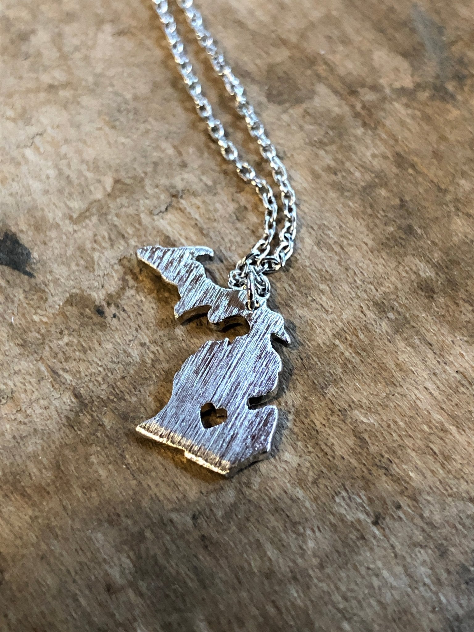 Michigan Love Dainty Necklace / Siver Jewelry