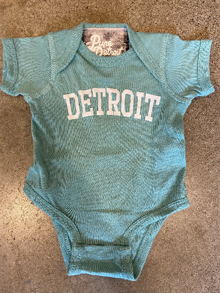 Detroit Collegiate Arch Onesie / Ocean / Baby/Newborn